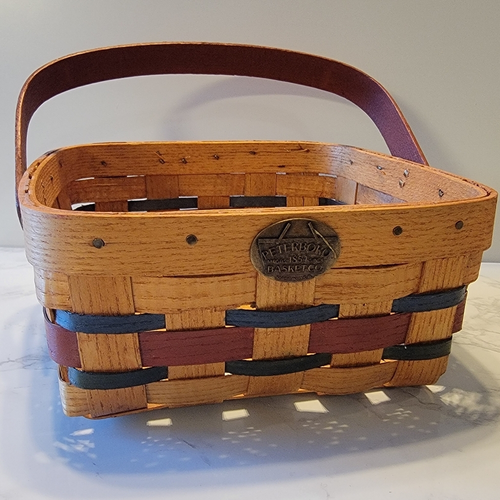 Peterboro Basket Company Napkin Basket with Handle Blue and Red Weave USA